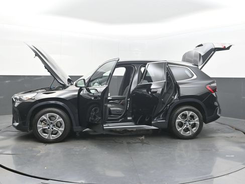 Used 2025 BMW X1 xDrive28i AWD/4WD image 30
