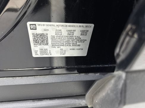Used 2025 Chevrolet Equinox LT FWD image 87