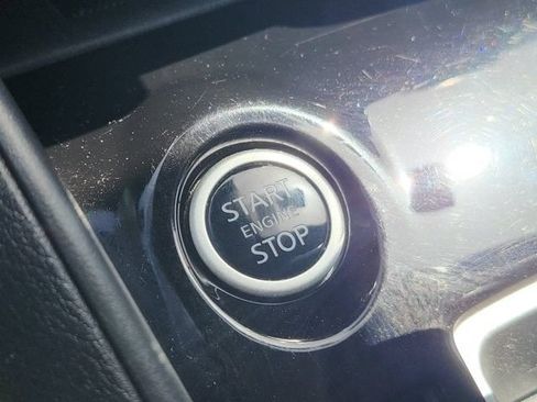 Used 2024 Nissan Versa SV FWD image 18