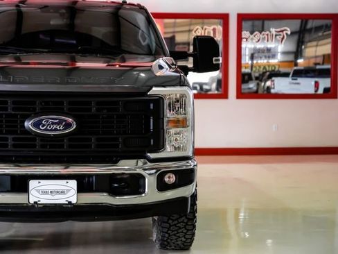 Used 2023 Ford F350 XL w/ 360-Degree Camera Package AWD/4WD image 42
