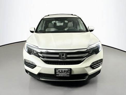 Used 2018 Honda Pilot Elite image 2