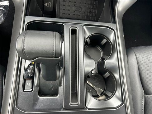 New 2025 Ford F150 Lariat w/ Equipment Group 501A Mid image 41