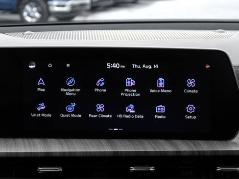 Used 2024 Kia Telluride EX w/ EX Captain's Chair Package image 28