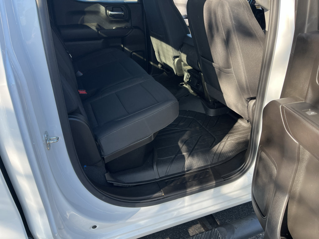 Certified 2026 Chevrolet Silverado 1500 Custom AWD/4WD image 35