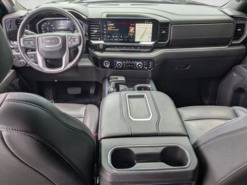 Used 2022 GMC Sierra 1500 SLT w/ SLT Convenience Package image 17
