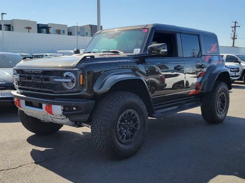 Used 2025 Ford Bronco Raptor AWD/4WD image 32