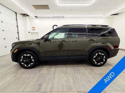 Used 2026 Hyundai Santa Fe SEL AWD/4WD image 2