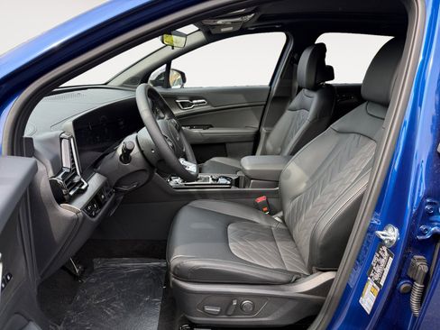 New 2025 Kia Sportage X-Pro image 10