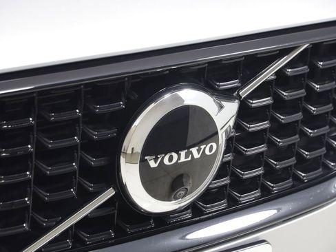 Used 2023 Volvo S60 T8 Plus AWD/4WD image 16