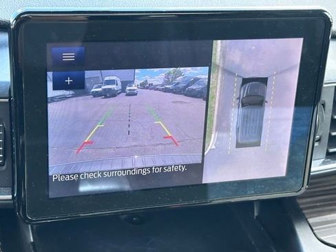 Used 2020 Ford Explorer Limited w/ Hybrid Equipment Group 310A AWD/4WD image 13