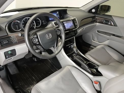 Used 2016 Honda Accord EX-L image 15