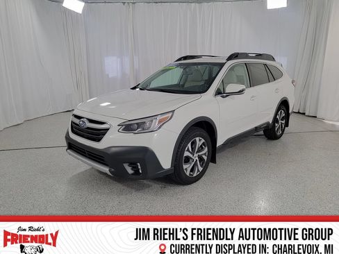 Used 2022 Subaru Outback Limited XT AWD/4WD image 1