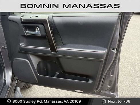 Used 2021 Toyota 4Runner TRD Off-Road Premium image 8