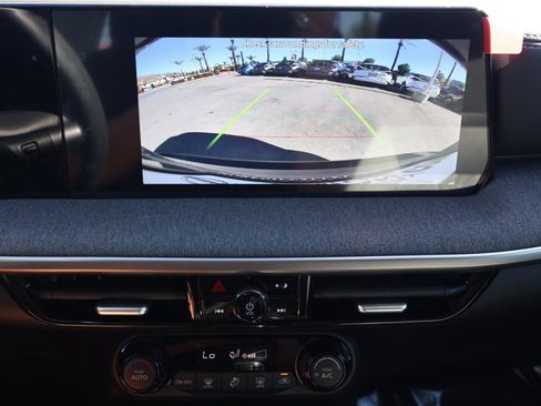 New 2026 Nissan Kicks SV image 30