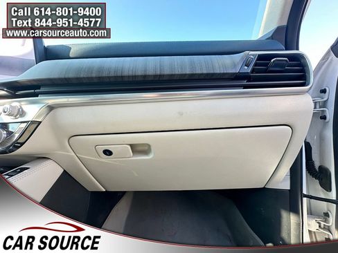 Used 2024 Kia Telluride SX Prestige AWD/4WD image 33