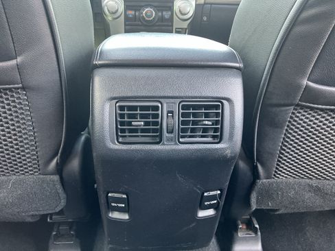 Used 2016 Toyota 4Runner SR5 Premium AWD/4WD image 34