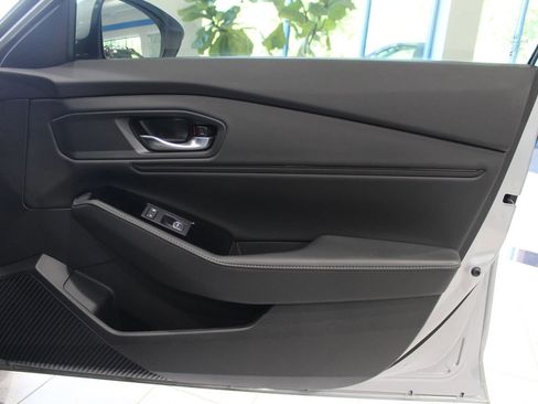 Used 2024 Honda Accord Touring image 70