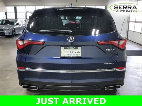Used 2023 Acura MDX SH-AWD w/ Technology Package image 6