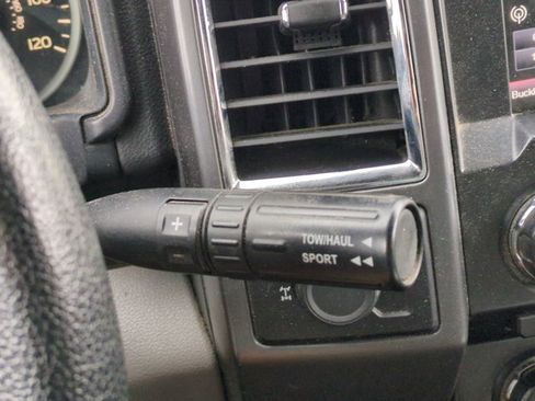 Used 2015 Ford F150 XLT w/ Equipment Group 302A Luxury image 10