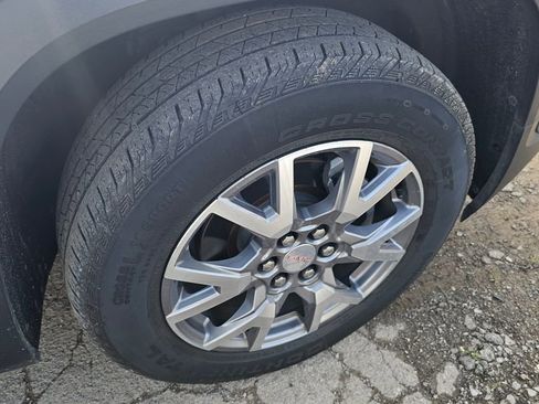 Used 2020 GMC Acadia SLT image 12