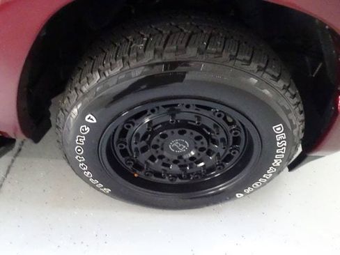 Used 2022 RAM 1500 Laramie AWD/4WD image 31