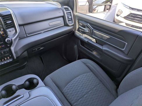 Certified 2026 RAM 2500 Big Horn AWD/4WD image 18