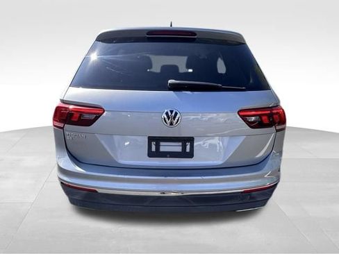 Used 2020 Volkswagen Tiguan SE FWD image 6
