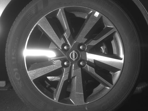 Used 2025 Nissan Versa SV FWD image 13