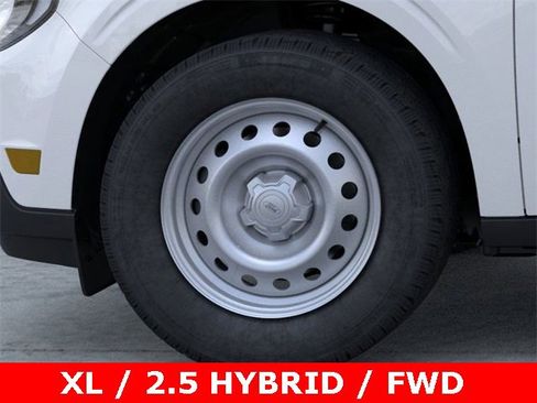 New 2025 Ford Maverick XL image 47