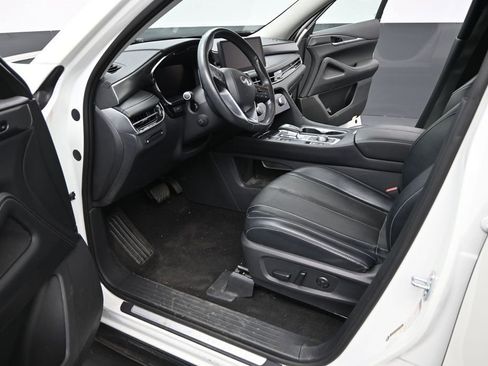 Used 2023 INFINITI QX60 Luxe w/ Cargo Package AWD/4WD image 9