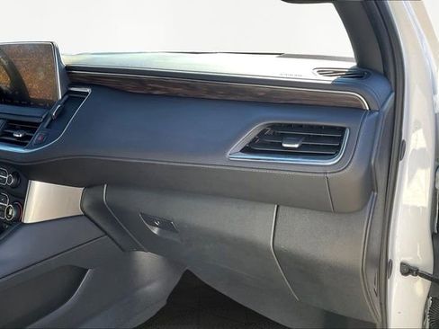 Used 2024 Chevrolet Tahoe LT image 19