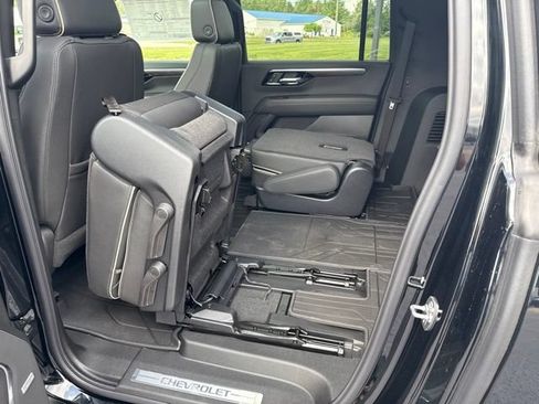 New 2026 Chevrolet Suburban Premier w/ Sun And Tow Package AWD/4WD image 66