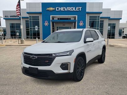 Used 2023 Chevrolet Traverse RS