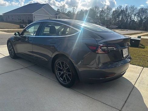 Used 2019 Tesla Model 3 Long Range image 6