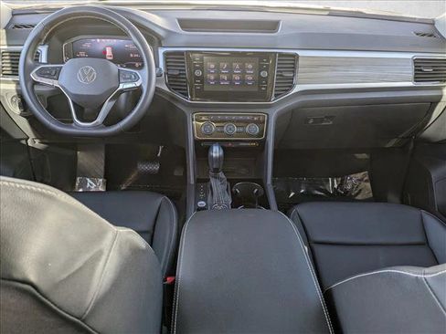 Used 2023 Volkswagen Atlas SEL image 19