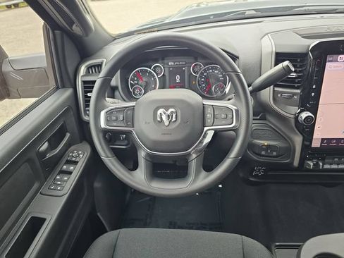 New 2026 RAM 2500 Tradesman AWD/4WD image 10