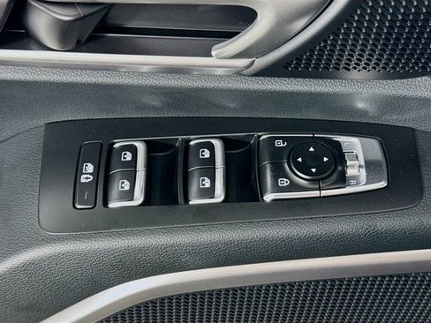 New 2025 Kia Telluride S image 20