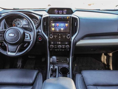 Used 2022 Subaru Ascent Limited w/ Technology Package image 13