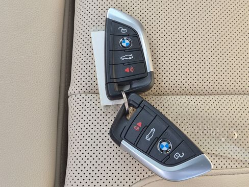 Used 2023 BMW i4 eDrive35 w/ Premium Package RWD image 33