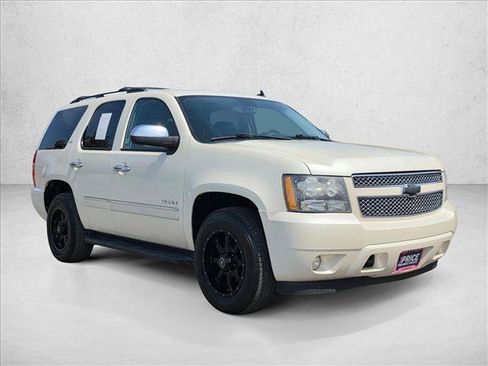 Used 2010 Chevrolet Tahoe LTZ AWD/4WD image 7