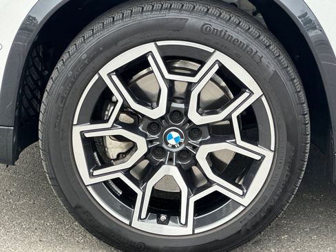 Used 2025 BMW X1 xDrive28i w/ Convenience Package image 37