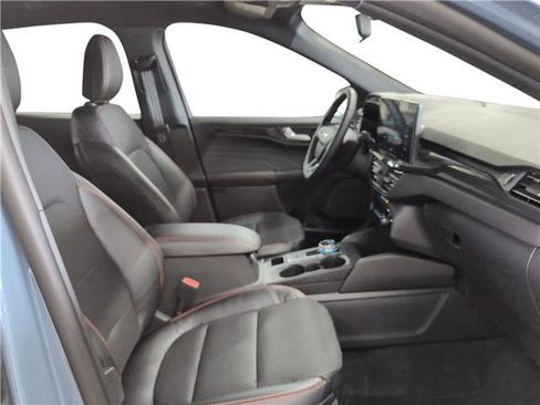New 2026 Ford Escape ST-Line w/ Tech Pack #1 image 15