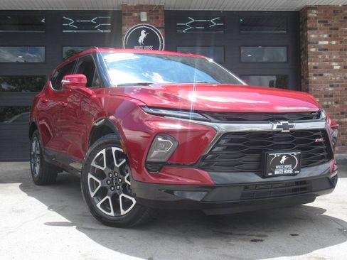 Used 2025 Chevrolet Blazer RS AWD/4WD image 1