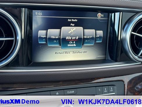 Used 2020 Mercedes-Benz SL 550 image 35