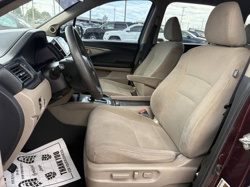 Used 2016 Honda Pilot EX image 23