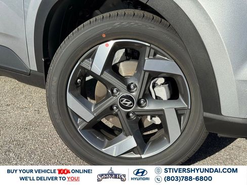 New 2026 Hyundai Venue SEL FWD image 5