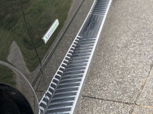 Used 2013 Ford F150 Lariat w/ Luxury Equipment Group image 6