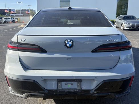 Certified 2023 BMW i7 xDrive60 w/ Executive Package 2 image 9