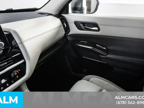 Used 2022 Nissan Pathfinder SV FWD image 46