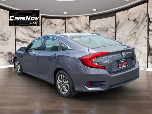 Used 2018 Honda Civic LX image 4